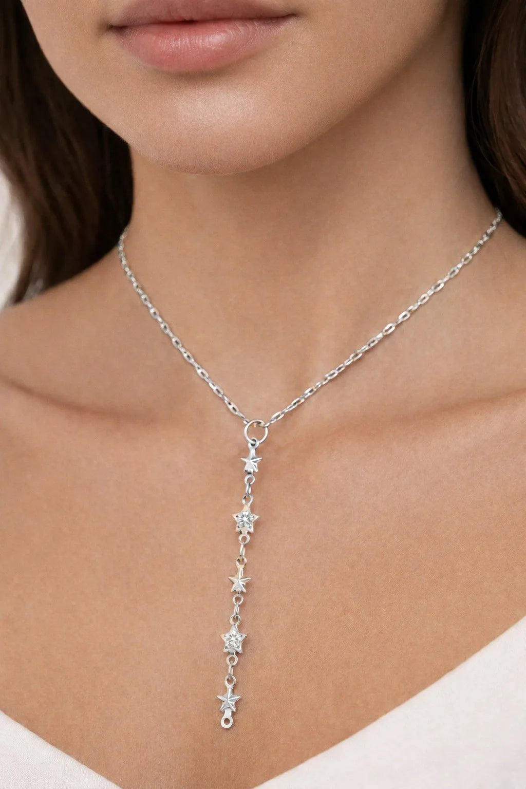 Gümüş Renk Dudak Zincir Yıldız Model Çelik Kolye